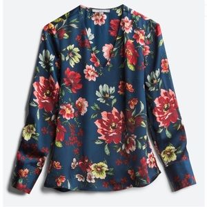 🌺Daniel Rainn (L) Floral Violla Button Detail Blouse🌺